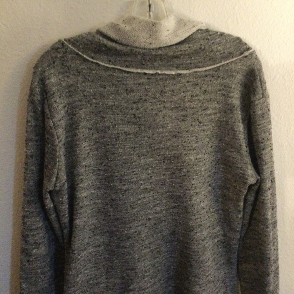 Boutique Gray Knit Sweatshirt Type Roll Neck Top Size L - Picture 3 of 7
